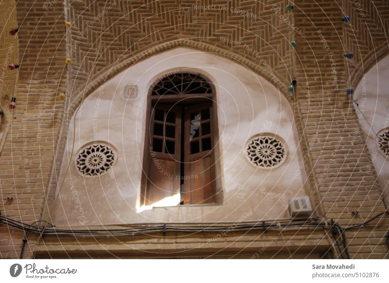 Kashan Iran kashan door light Photography