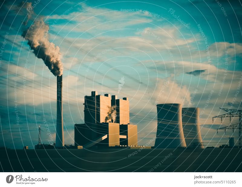 unnecessary |Power plant with high CO2 emissions Energy industry Industry Chimney Environmental pollution Air pollution Electricity pylon Exhaust gas Emission