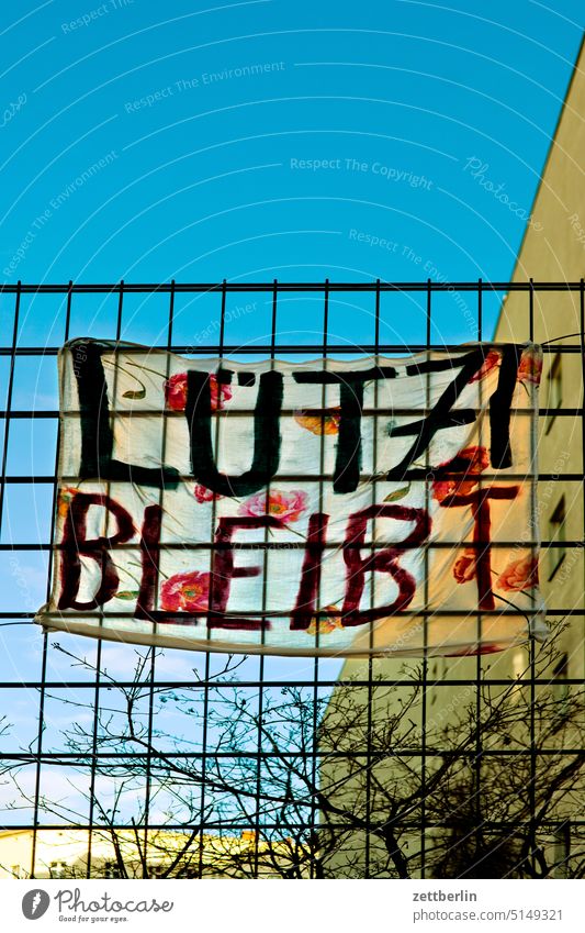 Lützerath Remark embassy letter Colour sprayed graffiti Grafitto Art Luetzerath Lützi stays Message message Slogan password policy Damage to property leap