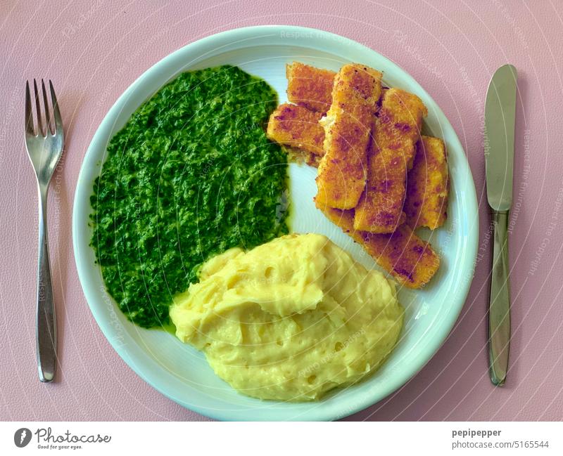 Senior plate Eating food and drink Cooking Food Colour photo Meal Close-up Nutrition Food photograph Dinner Dish fish sticks Fish Spinach Potatoes