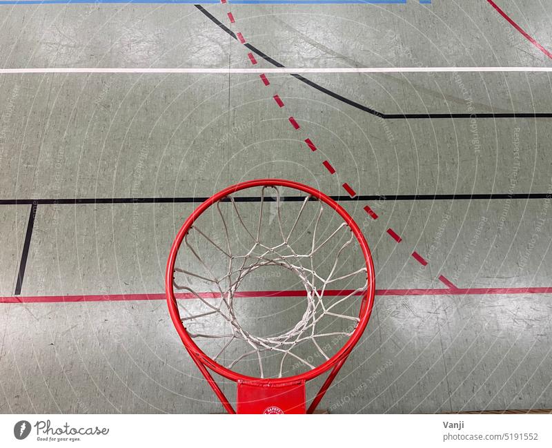 Basketball hoop from above Gymnasium gymnasium Sports Sporting Complex Colour photo Interior shot Sports Training Playing Leisure and hobbies Ball sports