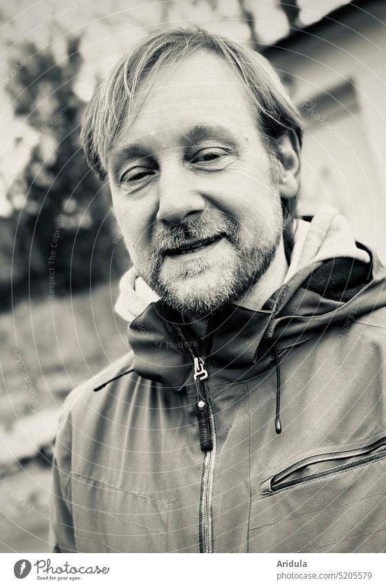 Portrait | man smiling at camera portrait Man Human being Face Facial hair Head Exterior shot kind Smiling Looking into the camera Contentment Jacket