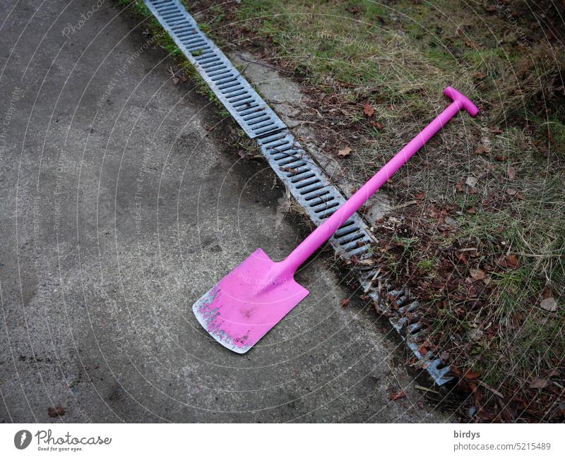 pink spade on the floor Spade Gardening gärntnern Tool Work equipment cut the first sod garden tool