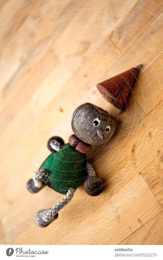Male with without hat game Toys Piece little man Man Wood children's toy Wooden toy Mobile Trailer Weathered Decoration decoration Ancient Old Jewellery Lie