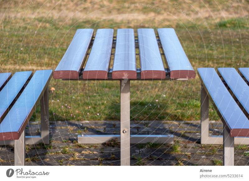 the charm of the highway service area Table Picnic Furniture Resting place Trip Sadness Gloomy Empty Deserted bleak Arrangement boringly unostentatious Seating