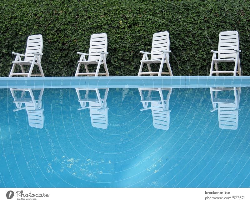 a hint of hockney Swimming pool Green Leisure and hobbies Calm Vacation & Travel Hotel Garden chair Reflection Hedge Italy Water Chair Blue Camping chair