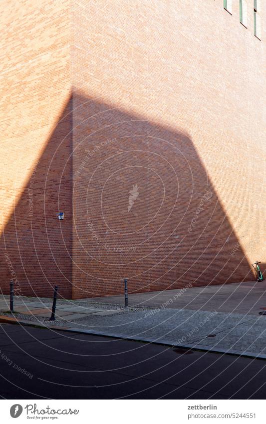 Archaeological center Corner Shadow Light Wall (building) Wall (barrier) dwell Suburb Administration urban daily life Tourism scenery Scene City trip