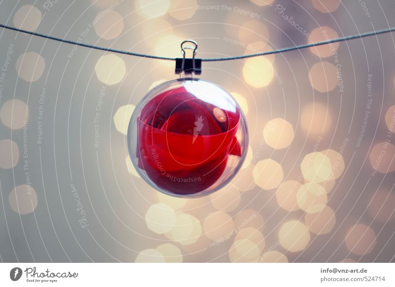 loop Plastic Red Sphere Christmas & Advent Bow Bubble Hover Hang Feasts & Celebrations Blur Colour photo Interior shot Deserted Flash photo Light Reflection