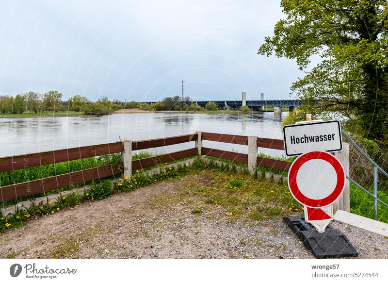 View of the flooded Elbe and the trough bridge of the Mittellandkanal near Hohenwarthe Flood River Trough bridge Bridge Elbe-Havel Canal Waterway junction