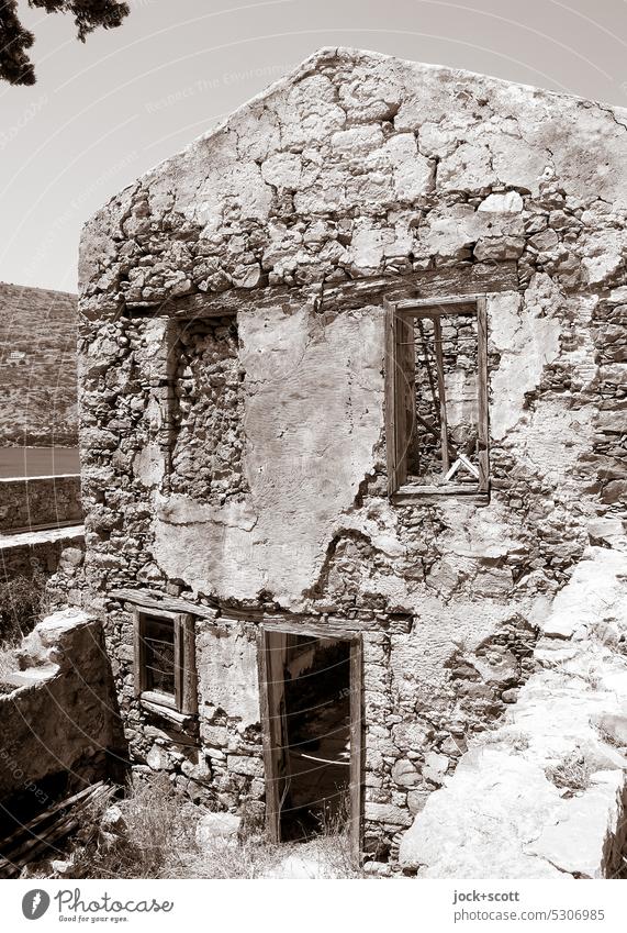 Preserve ruin for times to come Ruin Transience Facade preservation Past Monochrome Derelict Buttress Apocalyptic sentiment Ravages of time Change lost places