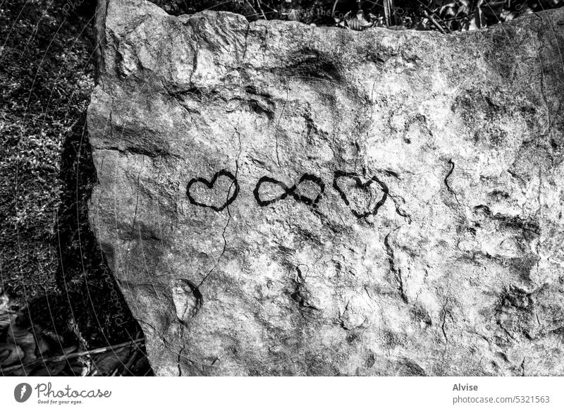 2023 03 11 Vallonara rock tattoo 1 symbol love infinity background heart romance texture wallpaper decorative valentine object nature detail design shape