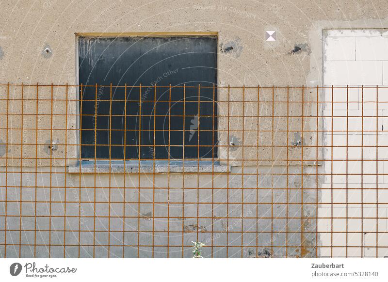 Window in concrete wall, in front of it lattice from construction fence, square pattern Wall (building) Concrete Grating Hoarding geometric minimal Minimalistic