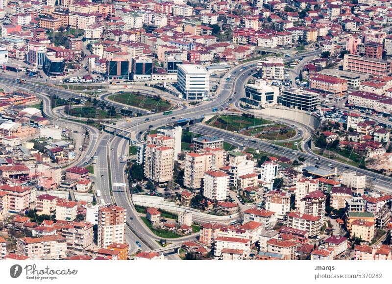 traffic junction Highway Aerial photograph Street Road traffic Town downtown Traffic infrastructure Motoring Apartment Building Highway junction Expressway exit
