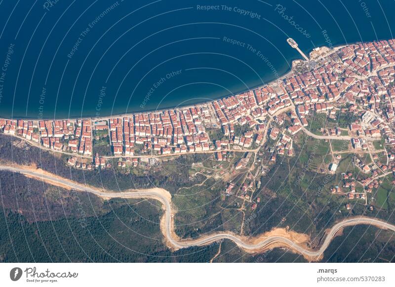 coastline Bird's-eye view Town Ocean Landscape plan from on high bank Seashore Relaxation Tourism Shore line
