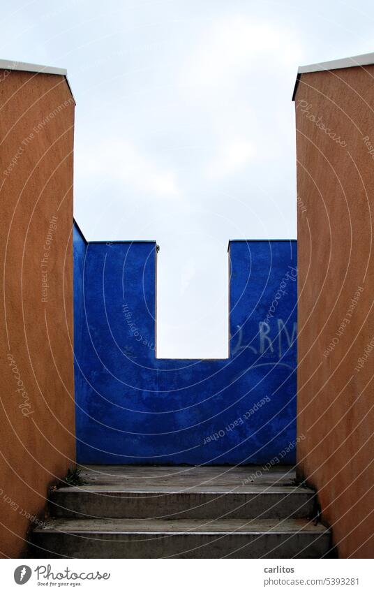 To the beautiful view | Up the stairs and look down Stairs Wall (building) Blue terracotta Wall (barrier) Pinnacle detail Vantage point Expo site Hannover