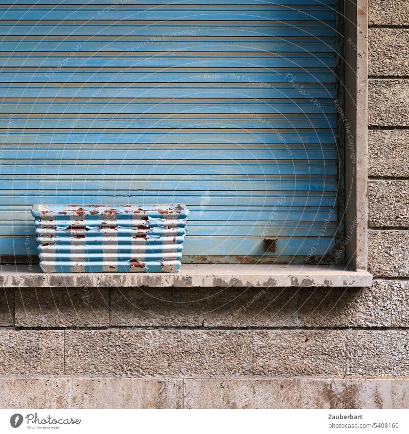 Blue and white striped flower box in front of light blue closed blinds White Striped Venetian blinds Closed Sky blue Window box Box geometric Minimalistic