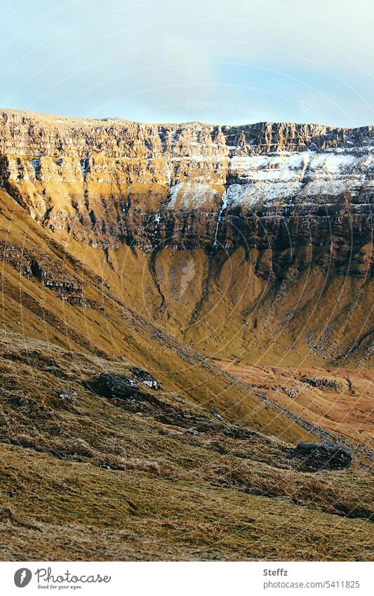 in the interior of the Faroe Island of Streymoy färöer Faroe Islands Faroe island Sheep Islands Rock islands Norðadalsskarð Viewpoint Hill Steep basalt rocks