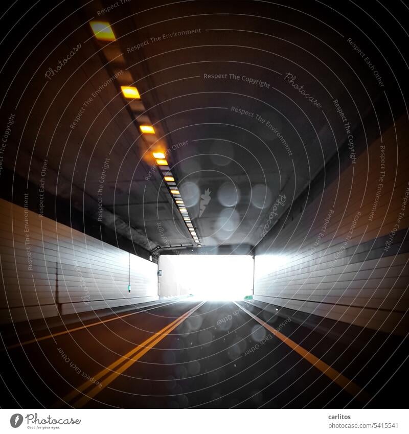 Cutoff | Cutoff HDG Bright Dark Border Light darkness Tunnel Highway ramp (exit) Traffic lane walls tiles Lighting Tile Architecture Symmetry Lanes & trails
