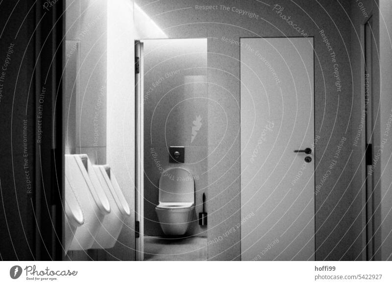 quiet place Toilet Bathroom Clean Tile LAVATORY john Sanitary facilities Wall (building) urinal Public restroom notdurft sanitary sector Sanitation