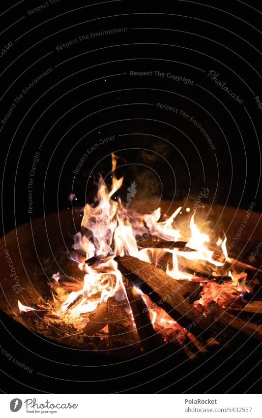 #A0# Fire and flame Spark Energy Firewood ardor Incandescent Burn fire basket Fireplace smoke Smoke Blaze Embers Colour photo Dangerous Glow Exterior shot