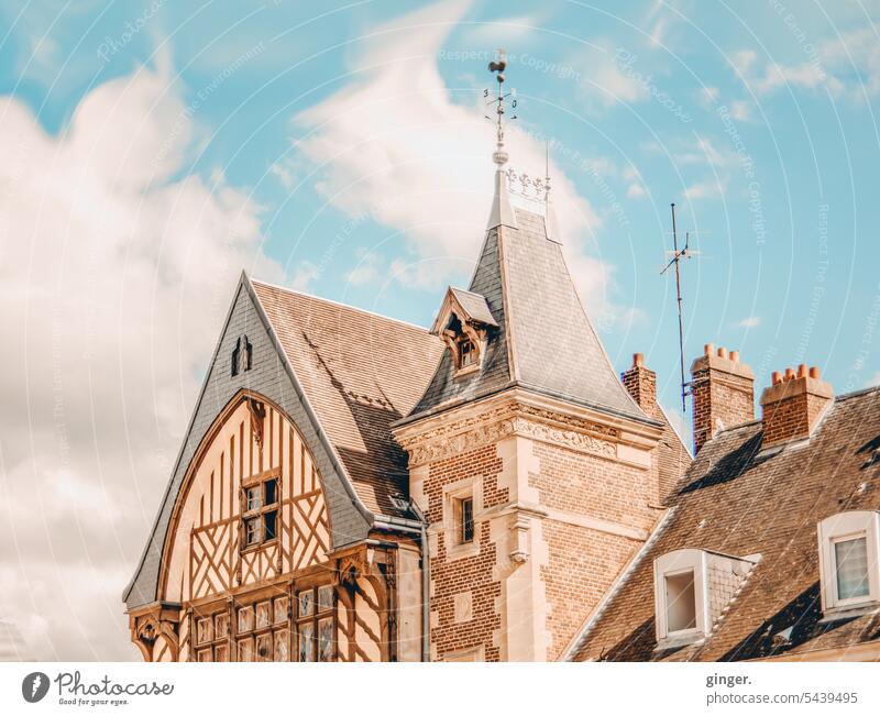 Old house (detail) in Amiens House (Residential Structure) Sky Building Architecture Exterior shot Deserted Facade Colour photo Manmade structures Historic