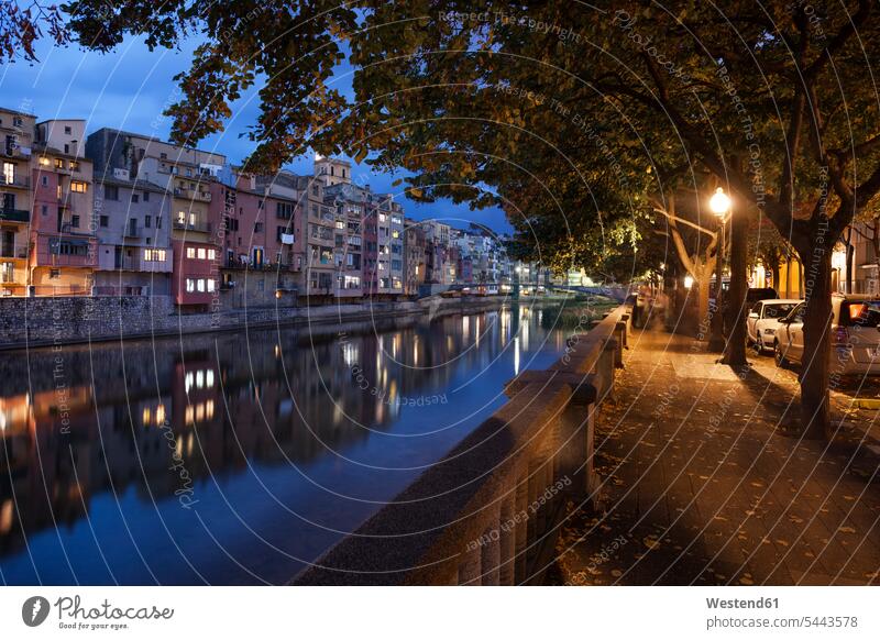 Spain, Girona, houses at Onyar River in the evening water reflection water reflections Travel destination Destination Travel destinations Destinations Old Town