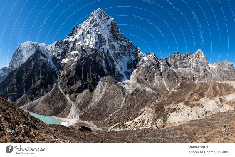 Nepal, Himalaya, Khumbu, Everest region, Cho la, Cholatse peak Cho La snow-covered snow covered covered in snow snowy Majestic clear sky copy space cloudless