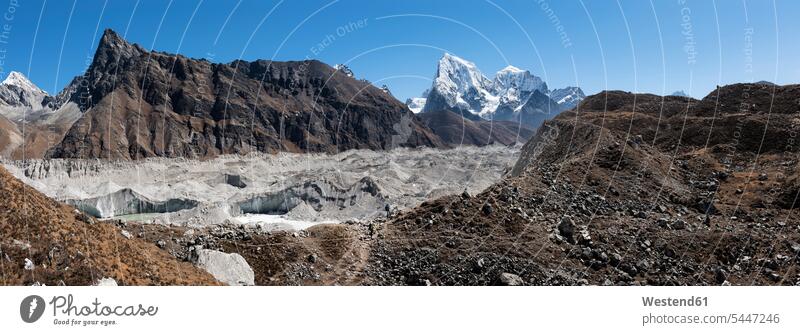 Nepal, Himalaya, Khumbu, Everest region, Ngozumpa glacier majestic grand outdoors outdoor shots location shot location shots Incidental people