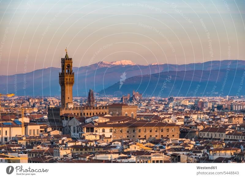 Italy, Florence, cityscape with Palazzo Vecchio at sunrise tower towers City Break City Trip Urban Tourism dawn atmosphere atmospheric morning twilight Old Town