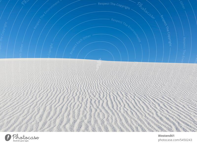 USA, New Mexico, Chihuahua Desert, White Sands National Monument, desert dune nature natural world copy space clear sky cloudless Gypsum Chihuahua- Desert