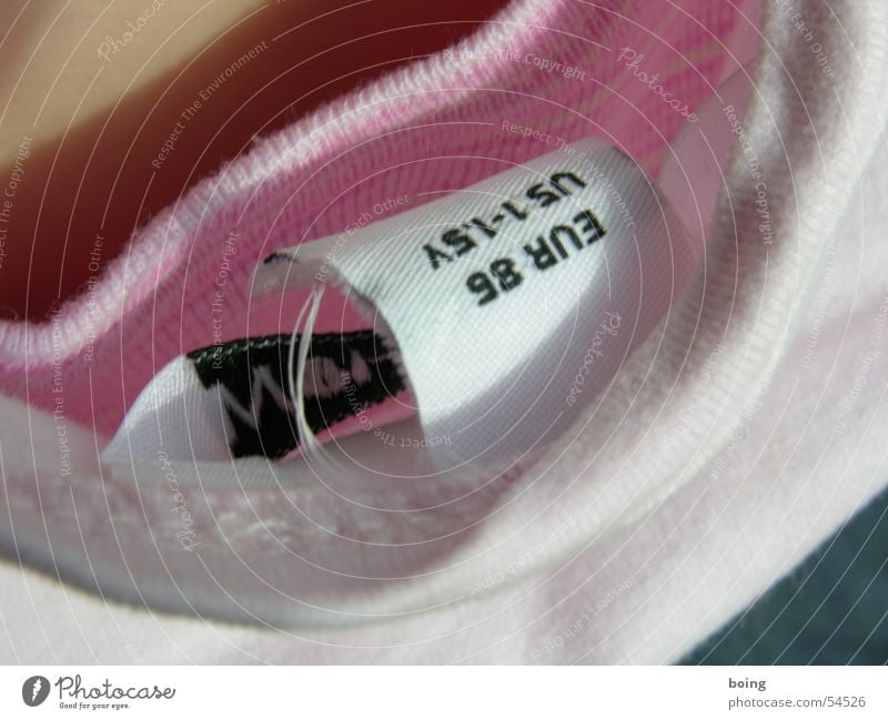 EUR : US Label Stitcher Stitching Clothing Neck Nape Europe USA Americas Size Behind Textiles Emergency Pink Argument Cotton Customs Fabric softener T-shirt