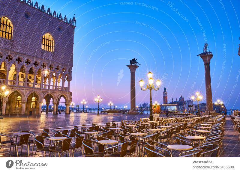 Italy, Venice, Empty St Mark's Square at blue hour landmark sight place of interest historic historical ancient copy space morning in the morning dawn
