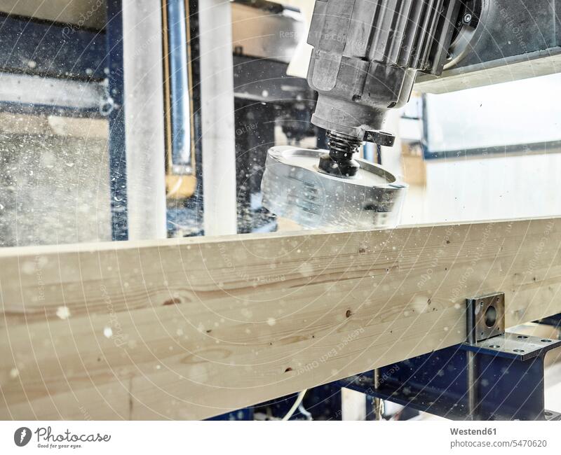 Wood production, milling machine and wooden panel motion Movement moving Strength strong Force Strengthy Power close-up close up closeups close ups close-ups