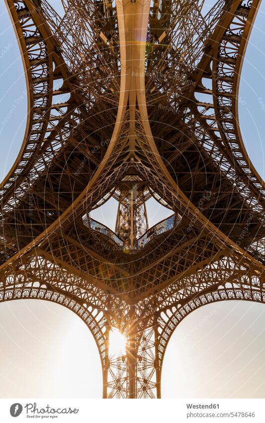 France, Paris, Eiffel Tower, worm's eye view at sunset old extreme worms eye extreme Low angle view Directly Below worm's-eye view metal metals copy space