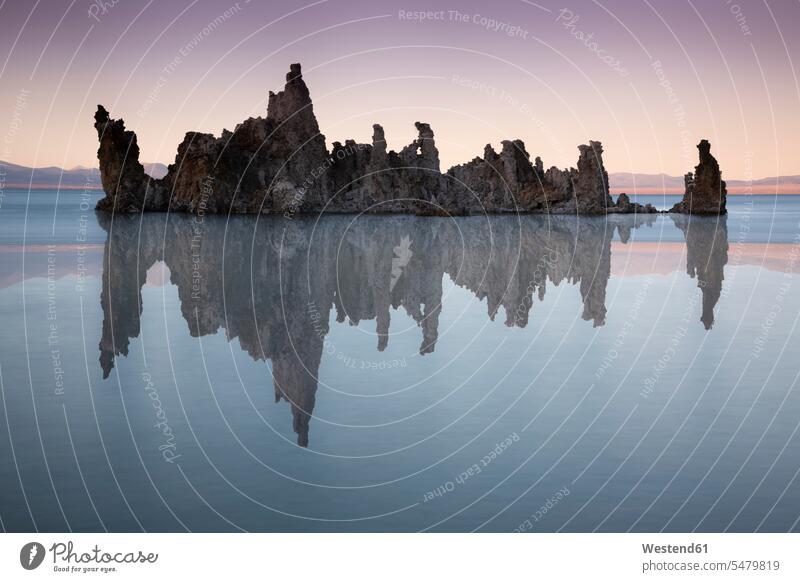 USA, California, Lee Vining, South Tufa Area, Mono Lake, rock formations in the evening nobody mysterious mystical unspoiled untouched intact Rock Formations