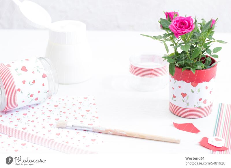 Decorating glasses with decoupage flowerpot flowerpots flower pot flower pots studio shot studio shots studio photograph studio photographs patterned copy space