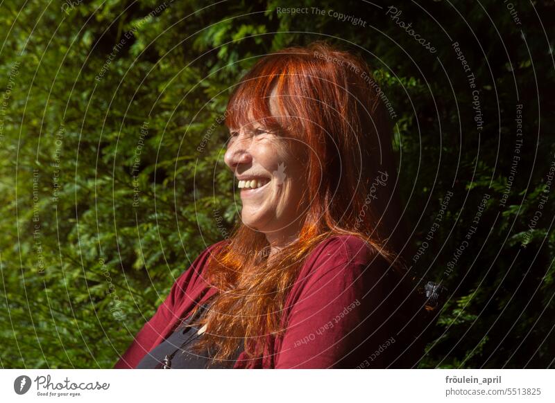 Beaming with the sun | Drinkje bej Inkje Woman Laughter Smiling Joy portrait Adults Happiness Human being Happy Joie de vivre (Vitality) Contentment Face