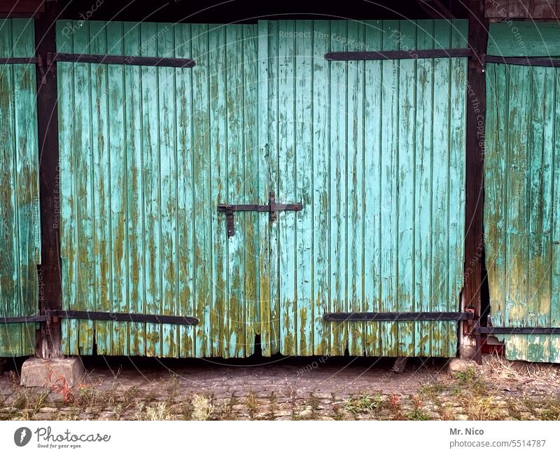 Shed door Goal the paint is off Country life Wooden door Wooden gate Closed Courtyard Barn Flake Rural farmstead in the country country love Farm stable door