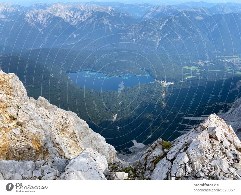 View from the Zugspitze in September 2023. / Photo: Alexander Hauk vacation travel free time Tourism Bavaria mountain mountain lake Lake Forest forests Nature