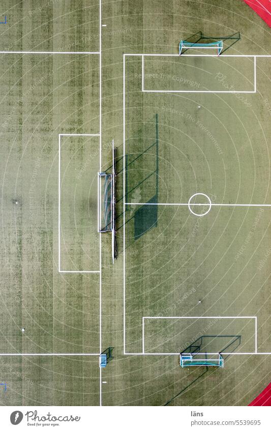 Soccer field l Sports show Sporting grounds Stage Football pitch Sporting Complex Bird's-eye view Lines and shapes Ball sports Playing field site Lawn