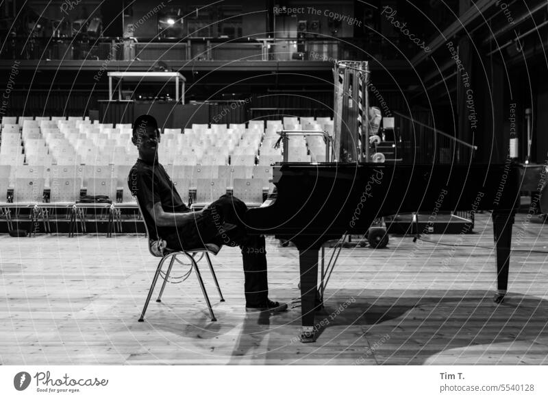 Without audience University Grand piano Stage b/w Black & white photo B/W B&W Interior shot Man Piano Loneliness Berlin