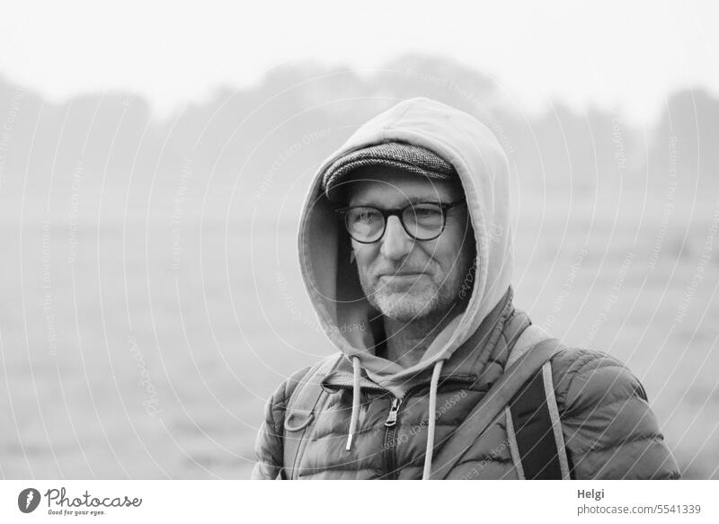 Wide land | early morning in the moor ... Man Human being portrait masculine Masculine Head Face Jacket Hooded (clothing) Smiling Eyeglasses Adults Looking