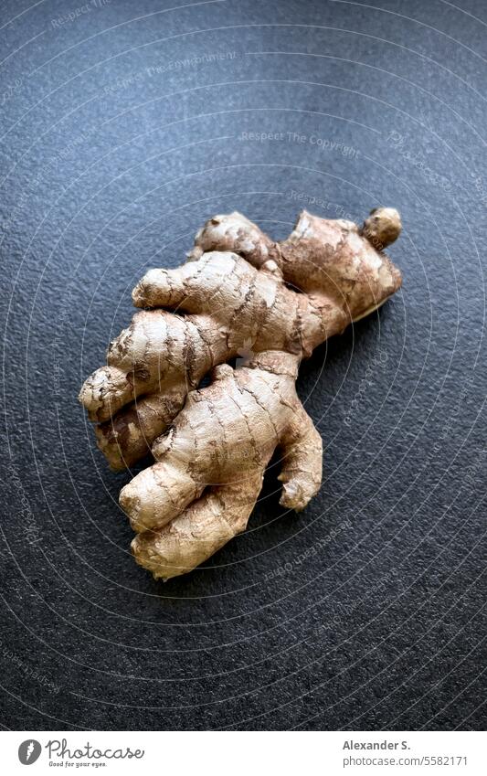 Ginger tuber ginger bulb Food Healthy Nutrition Herbs and spices Plant Bulb Tuberous plant Ginger root