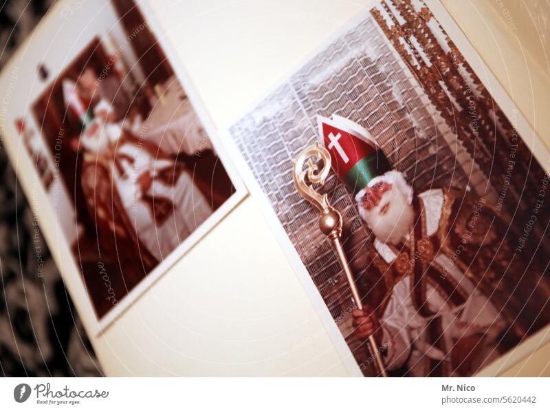 Uncle Peter Santa Claus Christmas Christmas & Advent Feasts & Celebrations Santa Claus hat Photo album St. Nicholas wand crozier Cape bishop's mitre Tradition