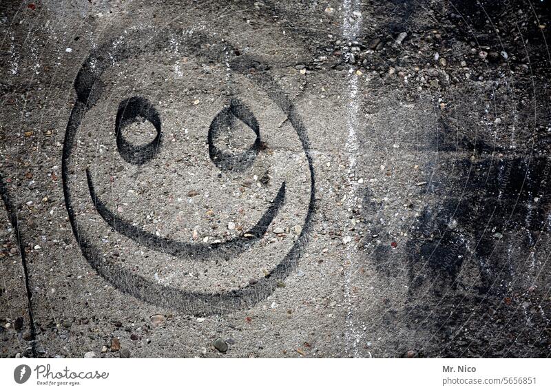 Everything will be fine | :) Graffiti Smiley Wall (barrier) Smiling Dirty Facade Symbols and metaphors keep smiling Emotions Good mood Dark Drawing Smiley icon