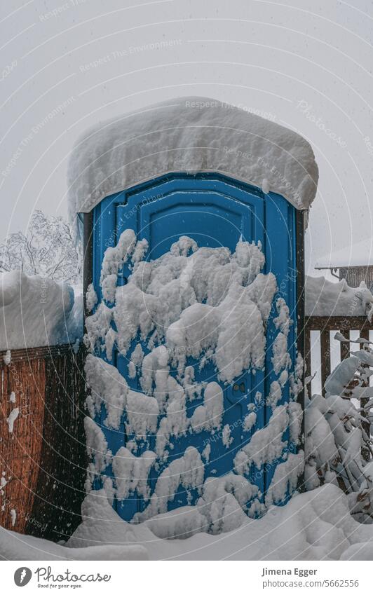 snow-covered outhouse Dixie dixiecco john Outhouse Toilet LAVATORY Sanitary Clean hygiene Outdoor toilet Winter Snow Cold White Urinate resign Sanitary module