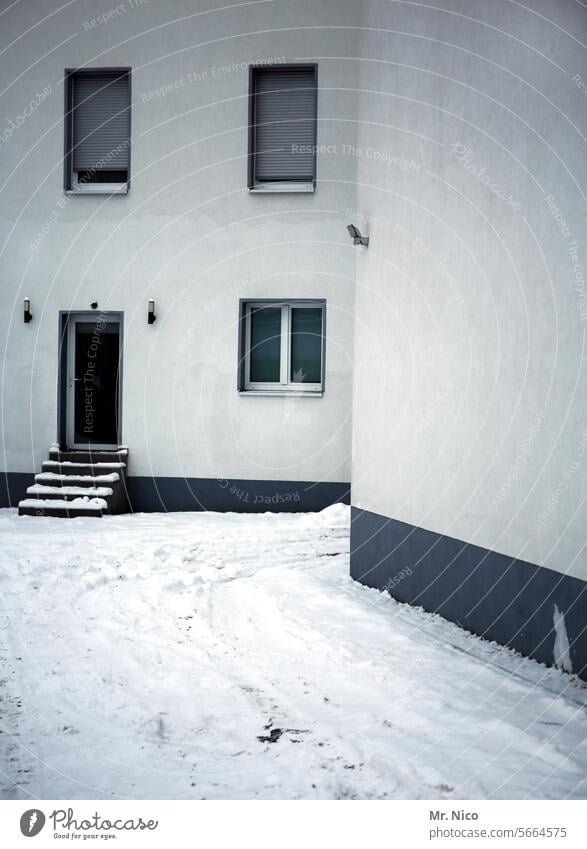 Winter backyard idyll Snow Interior courtyard Backyard Old building Window Building House (Residential Structure) Architecture Period apartment Facade Gloomy