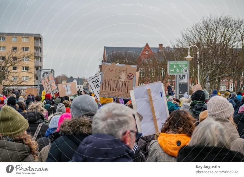Demonstration against the right Sylt Participants Westerland nationwide attack against AFD Germany-wide persons crowd courageous finally colored variegated
