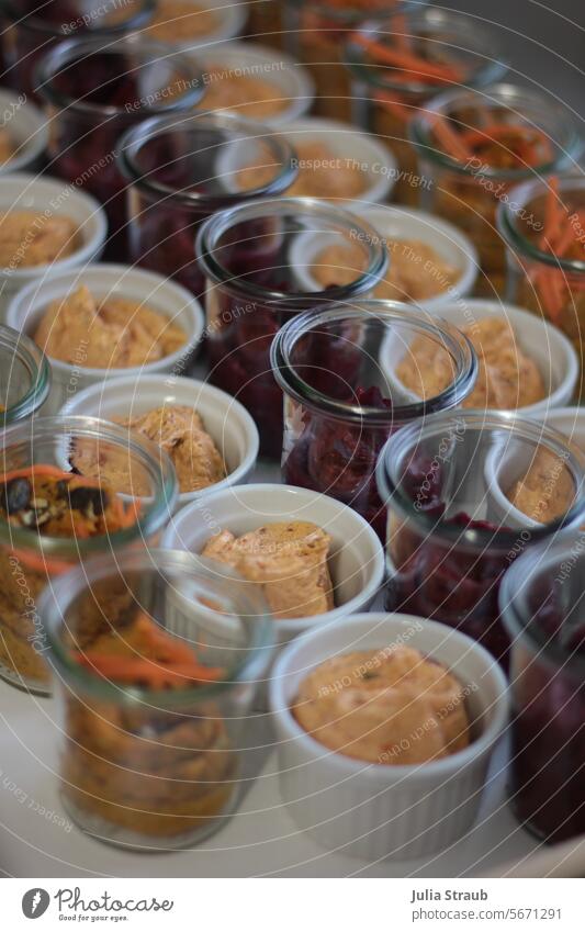 Vegetarian spreads in a jar Vegetarian diet vegetarian catering Party service Spread Red beet carrot Butter glass Portioned Portions Delicious Healthy Eating