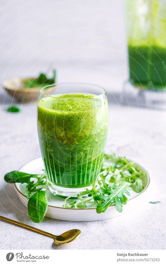 A glass of green smoothie Green drinking glass Healthy Fresh Food Vitamin Beverage vegetarian more vegan Spinach Raw Drinking Nutrition Vegetable Fruit Organic